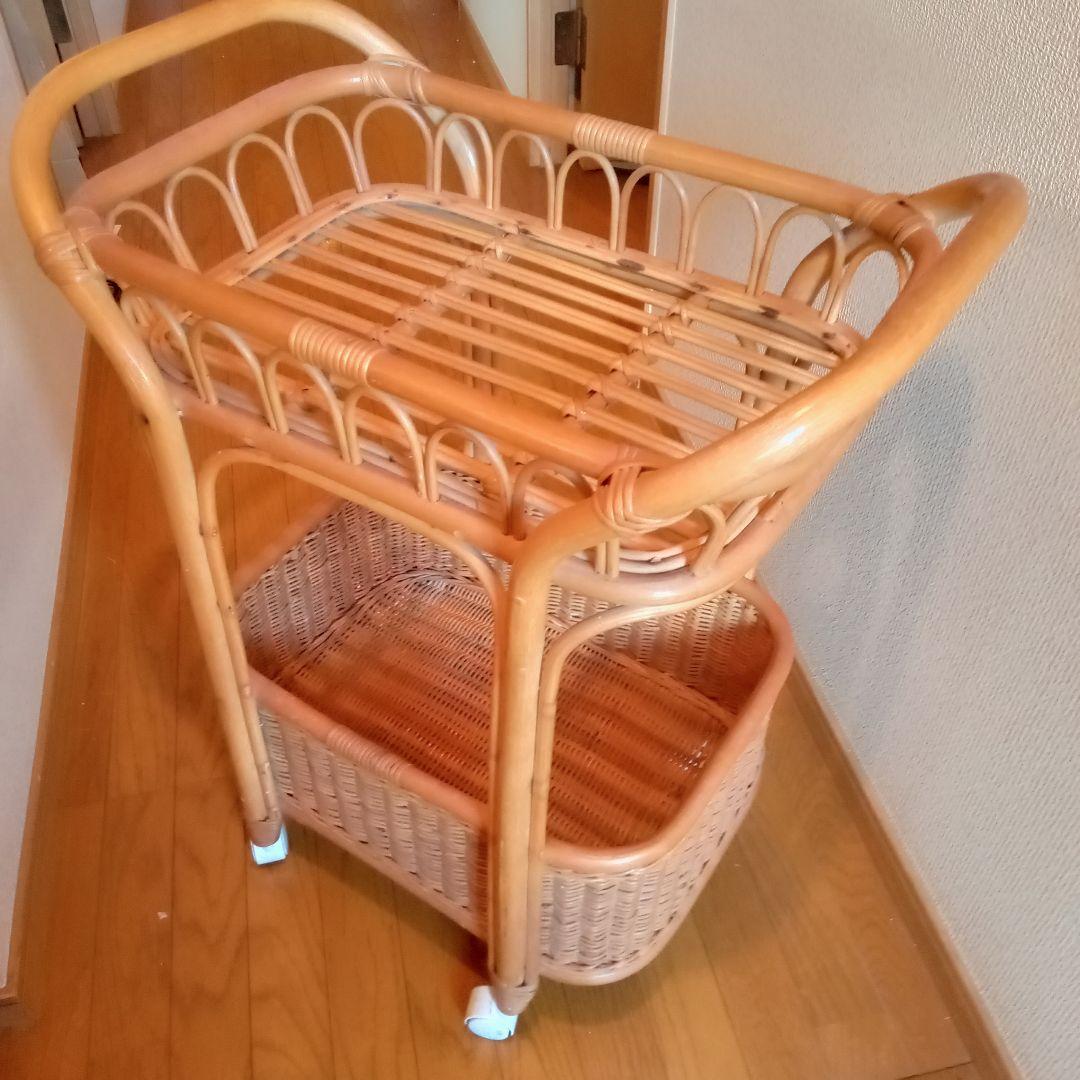 ​【籐/ラタン家具】キャスター付 2段ワゴン 収納バスケット付