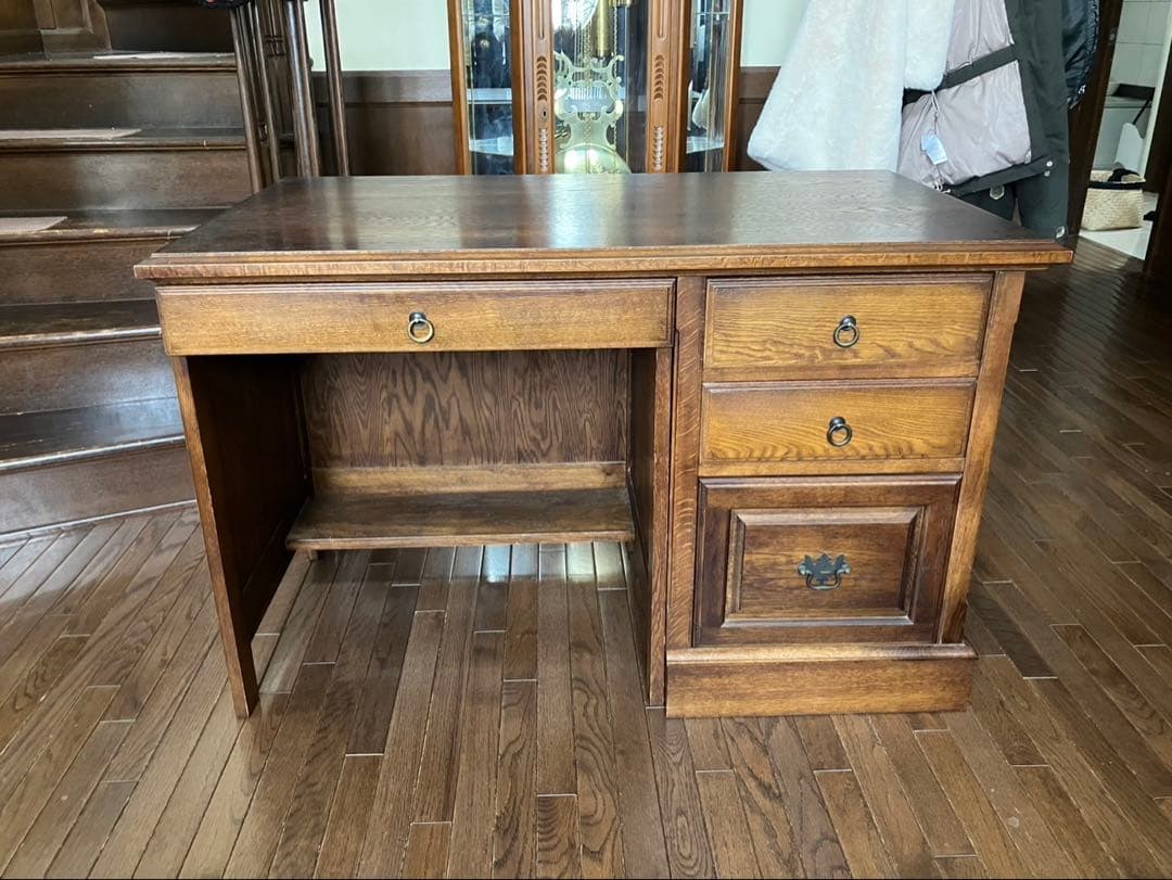 木製ダークブラウンデスク 引き出し3つ付き