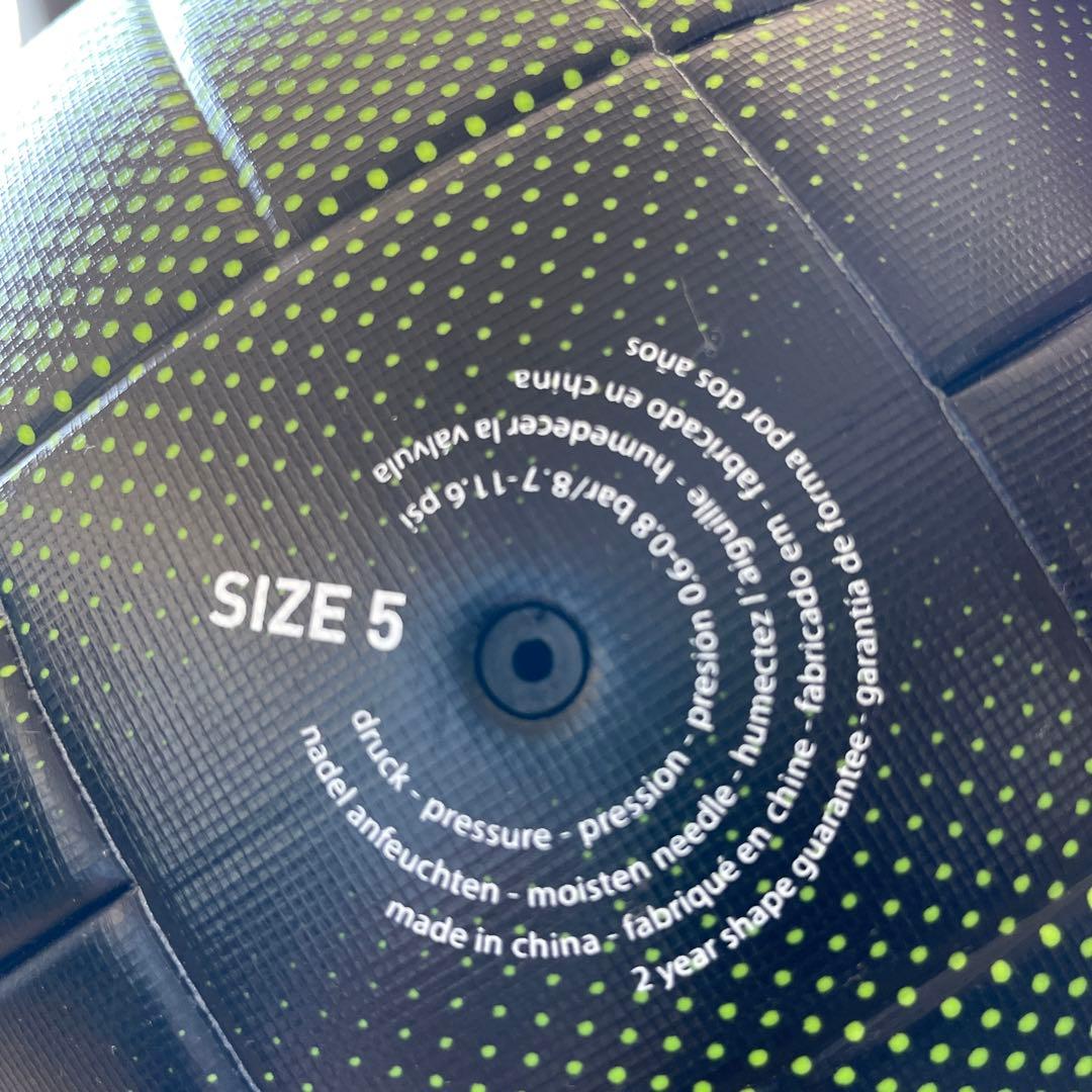 PALACE × JUVENTUS ×adidasトリプルコラボボール