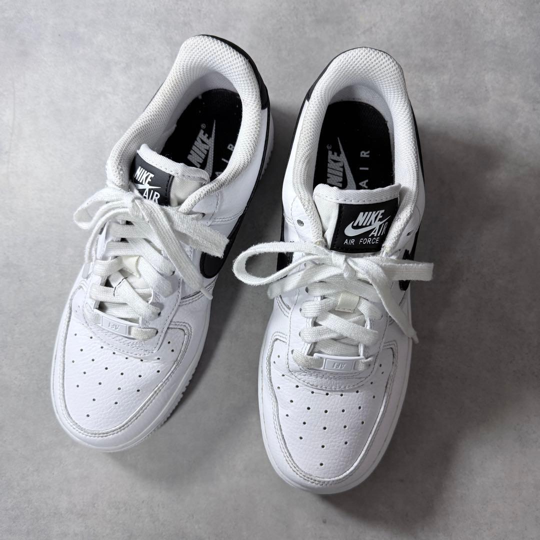 ナイキ エアフォース1 NIKE ホワイト ブラック 白黒 人気 24cm