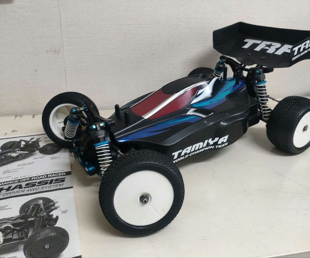 タミヤDB01シャーシ、オプション多数装備、ボディ付き