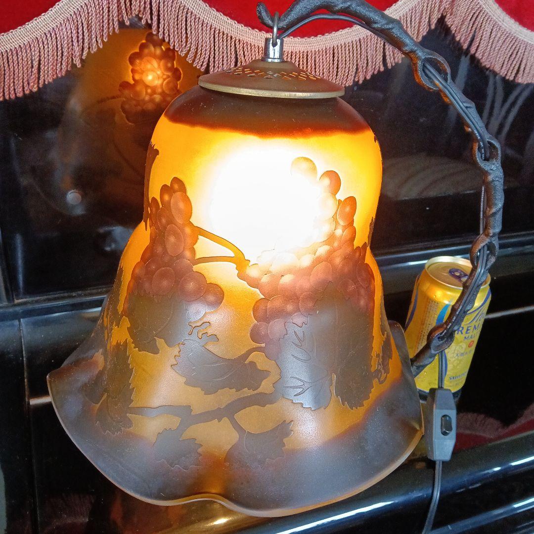 ガレ風　ヴィンテージ ブドウ模様 ガラスランプ