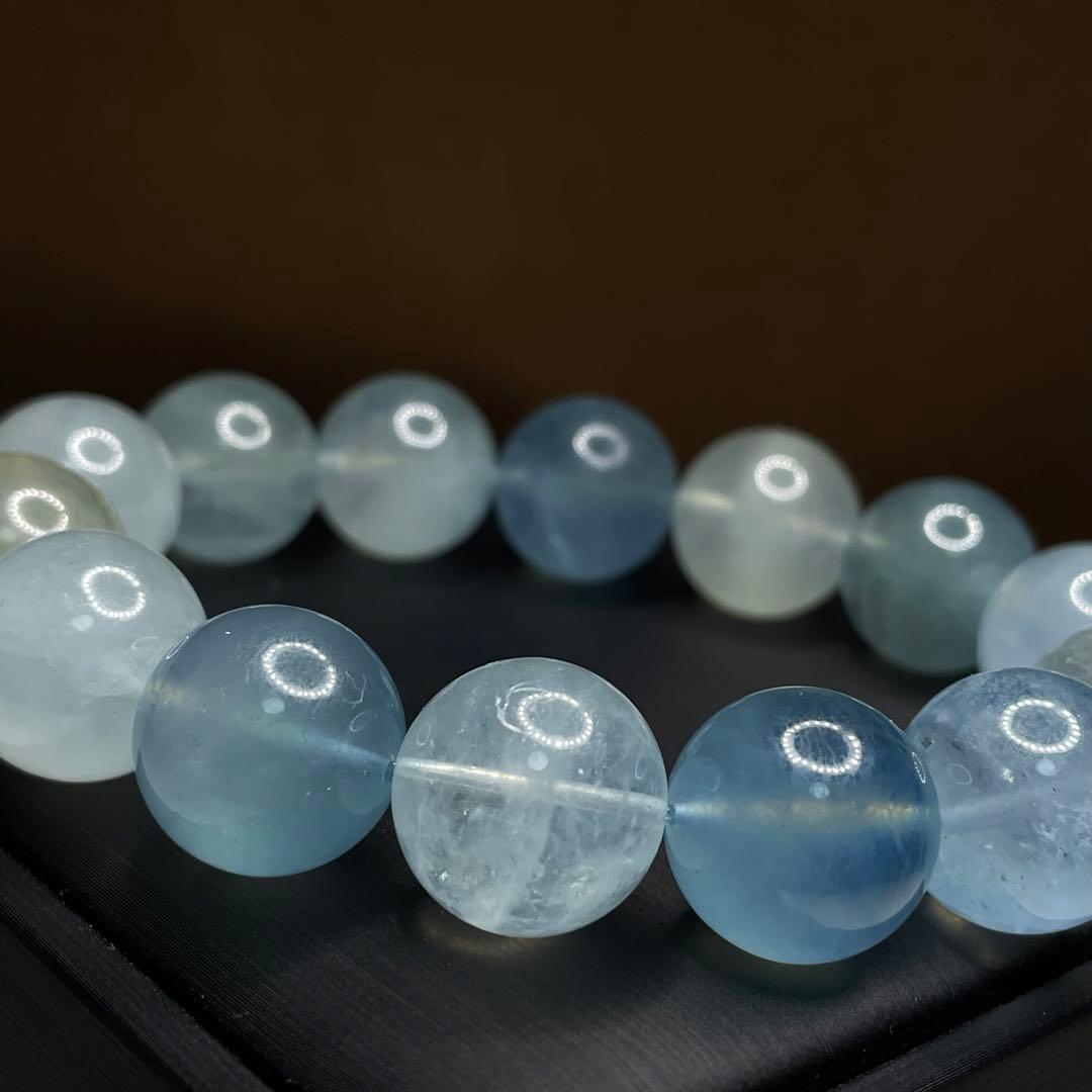 スーパーセール☆希少な大玉☆ミックスアクアマリン