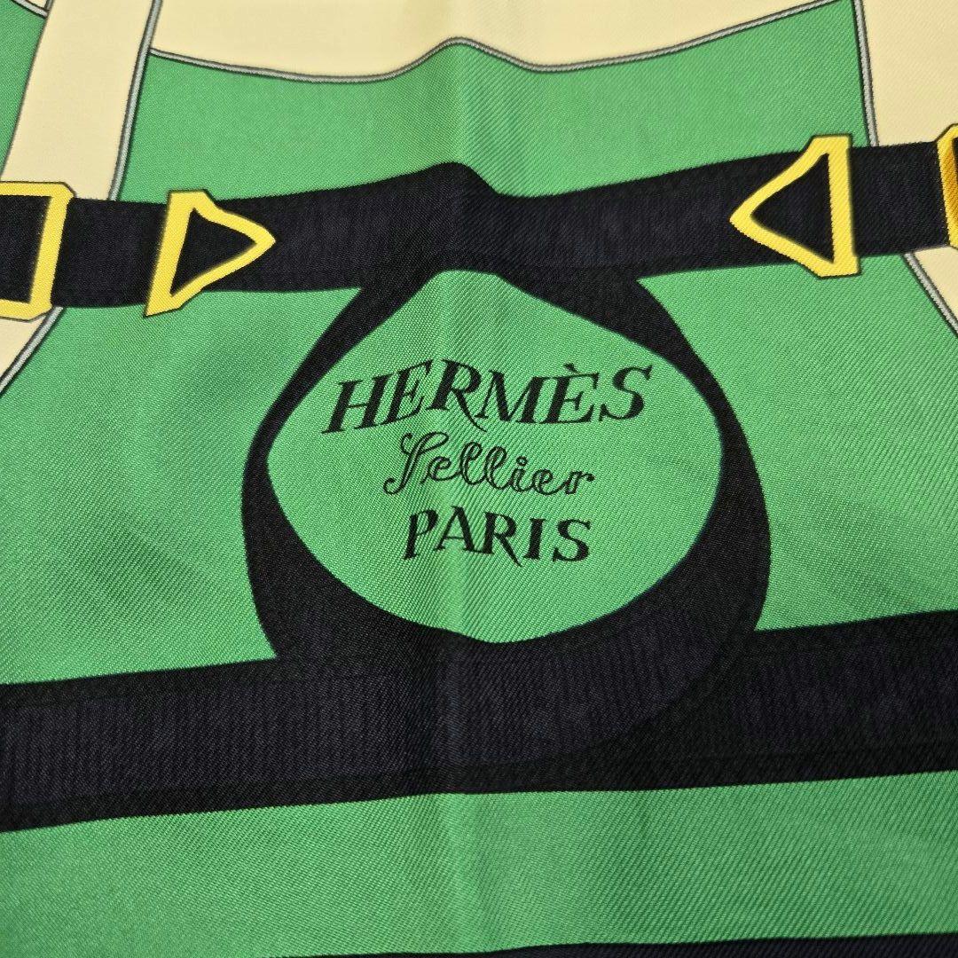 エルメス カレ90 エプロンドール 　スカーフ 黄金の拍車 シルク