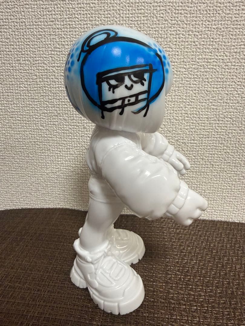 emDASH MOVE Graffiti フィギュア