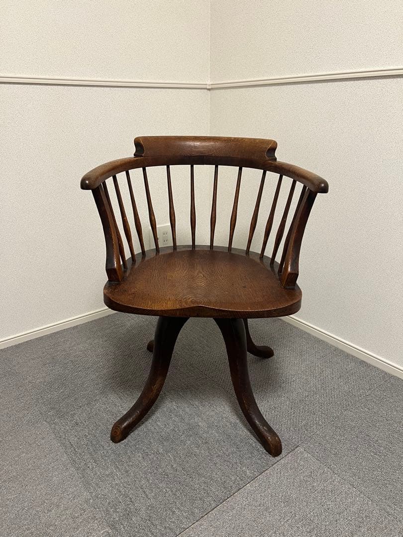 フランスアンティーク　ウィンザーキャプテンズチェア