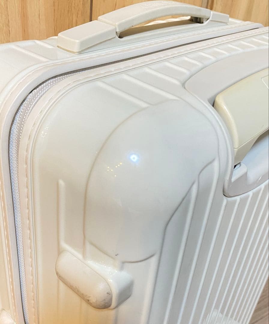 リモワ　ユナイテッドアローズ　別注　サルサ エクリュ　4輪　32L