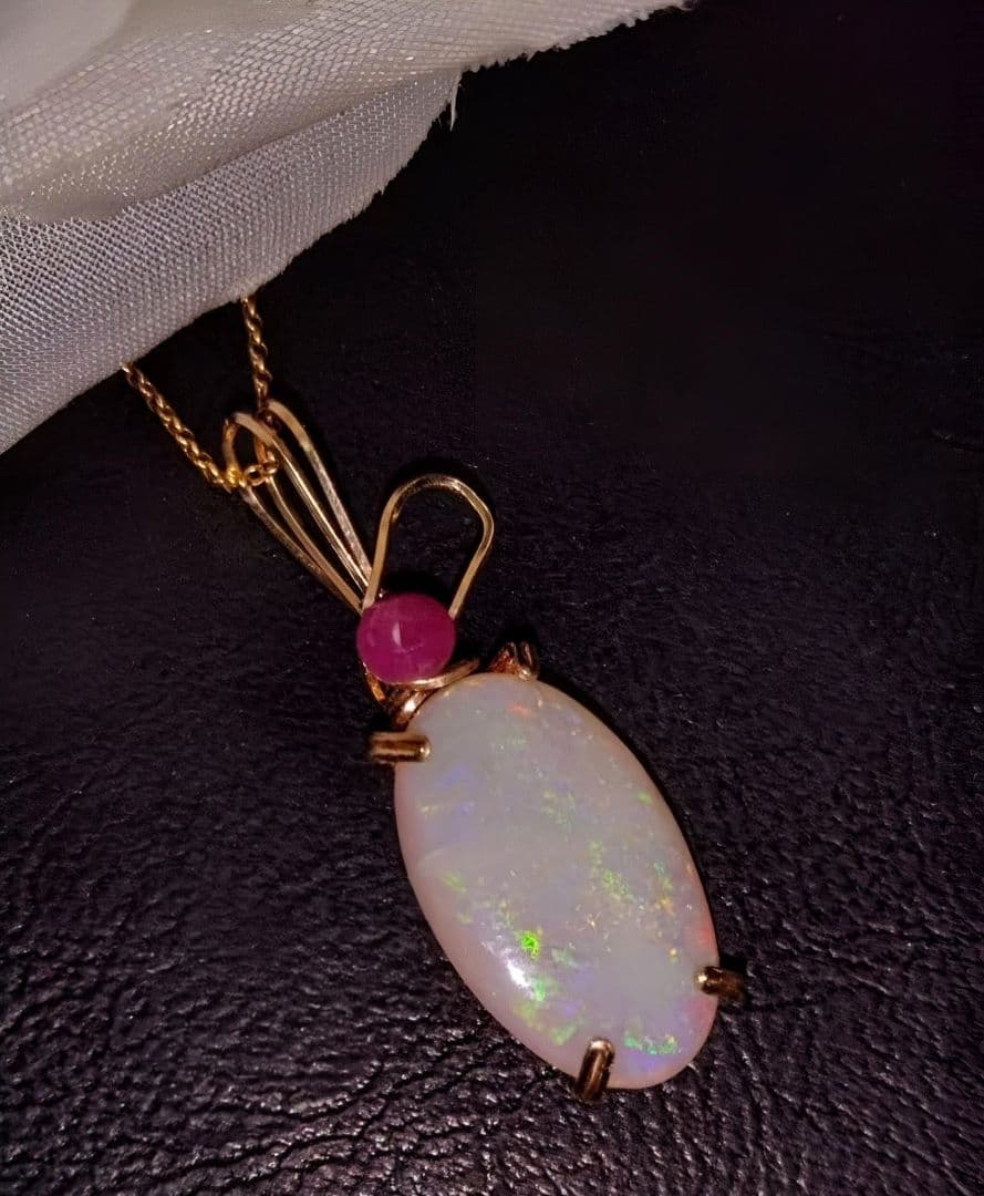 Kgf14 宝石ルース ウォーターオパール ルビー ペンダント トップ
