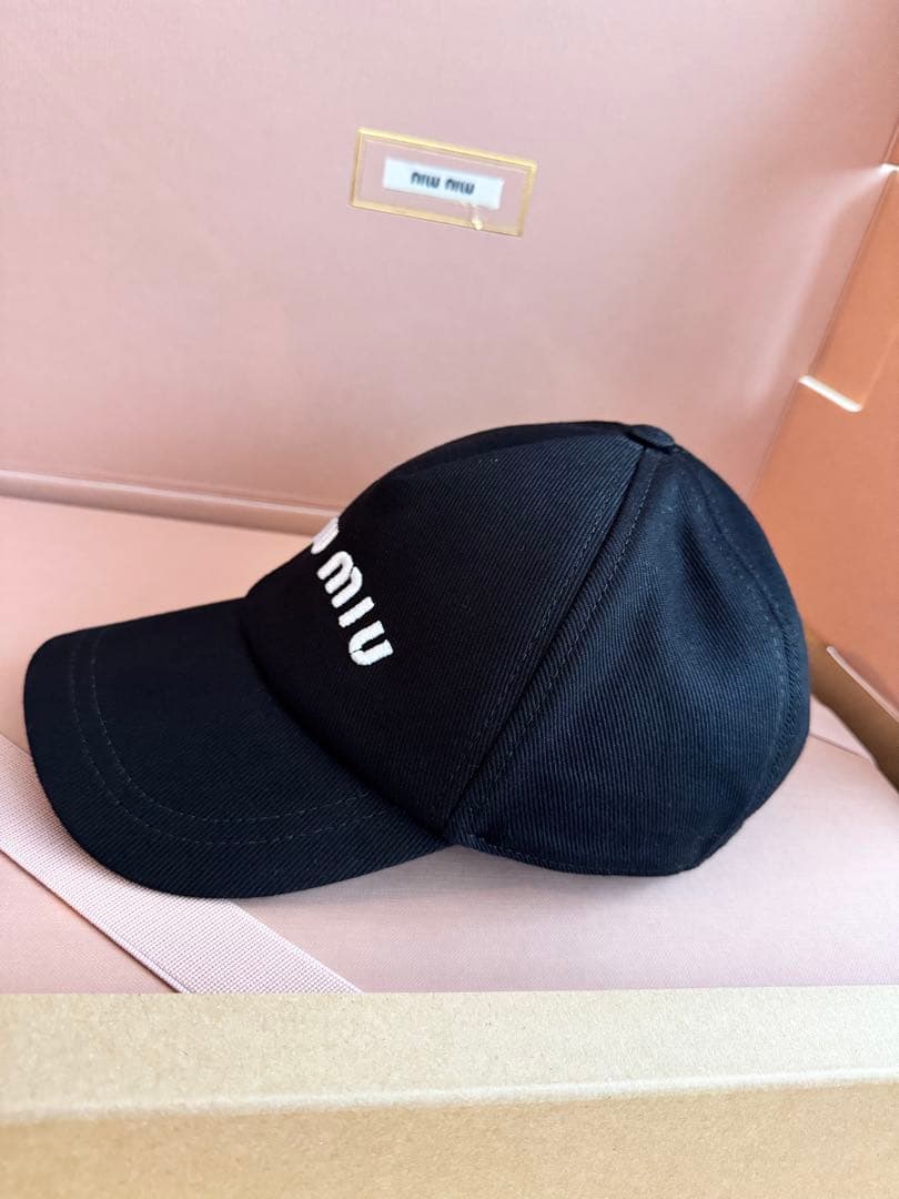 miu miu ベースボールキャップ　XL