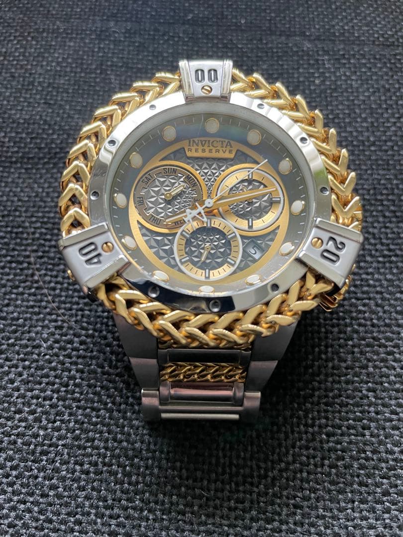 インビクタ　クロノグラフ 時計 ゴールド シルバー