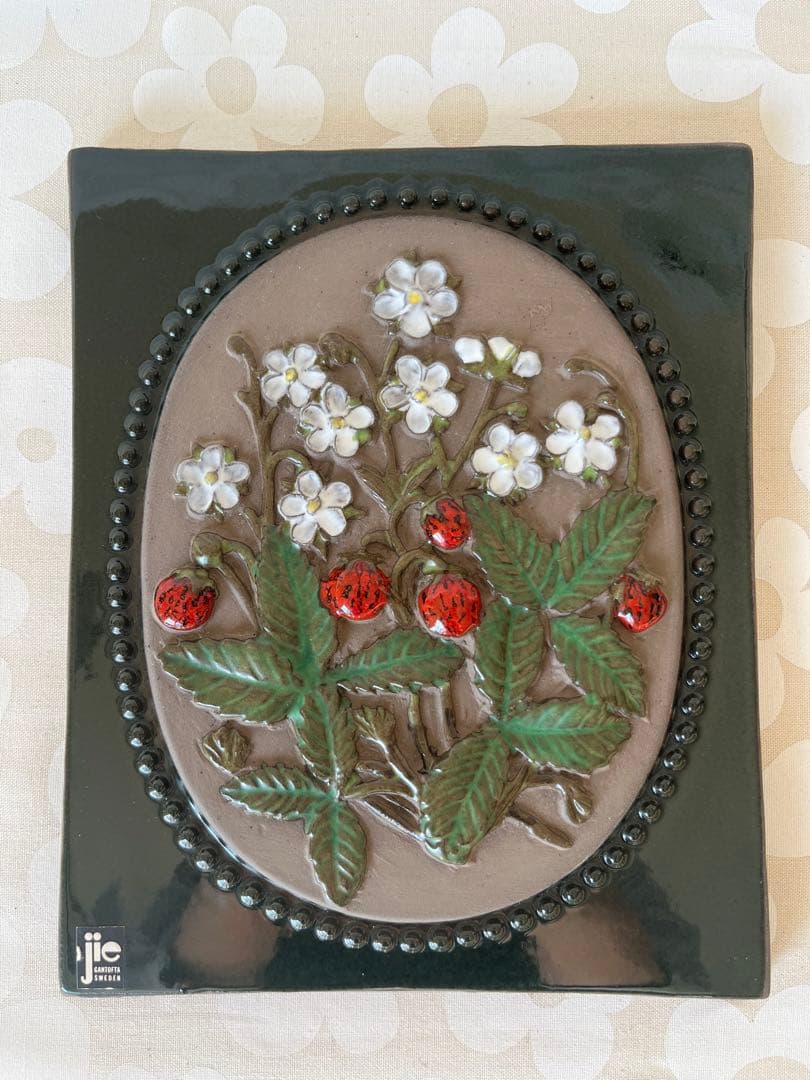 Jie Gantofta（ジイ・ガントフタ）　野いちご(ワイルドストロベリー)