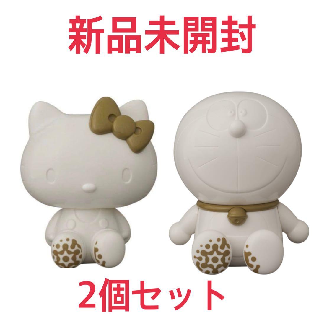 週末のみの限定価格！ハローキティとドラえもん フィギュア2個セット