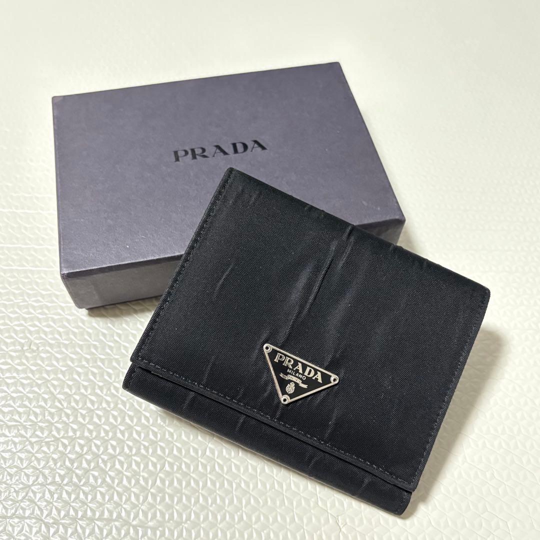 PRADA プラダ 三つ折財布 ブラック 黒 ナイロン トライアングル