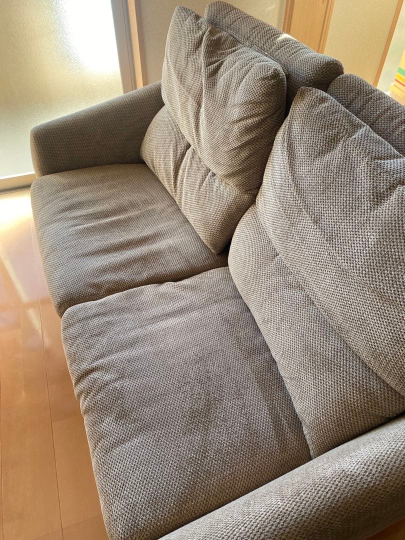 ベージュ ファブリックソファ モダンデザイン(2.5人掛け)