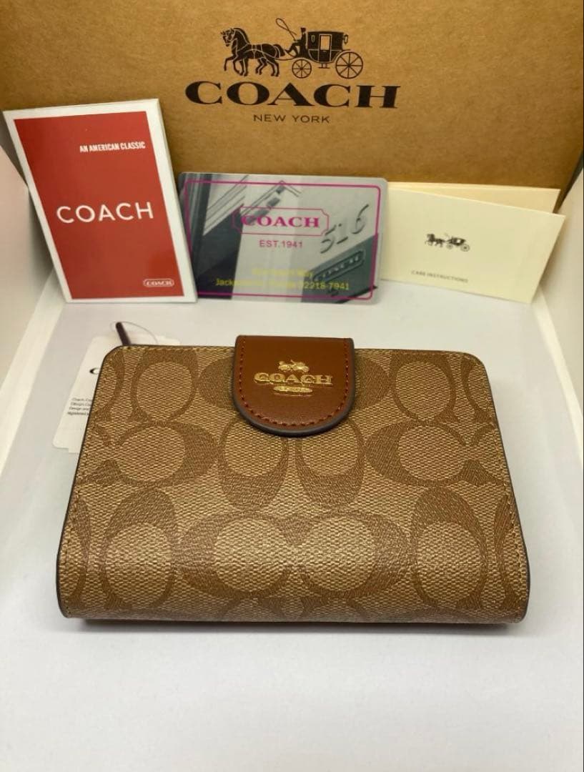 COACH　コーチ　C0082　二つ折り財布　ラグジュアリー　ベージュ/ブラウン
