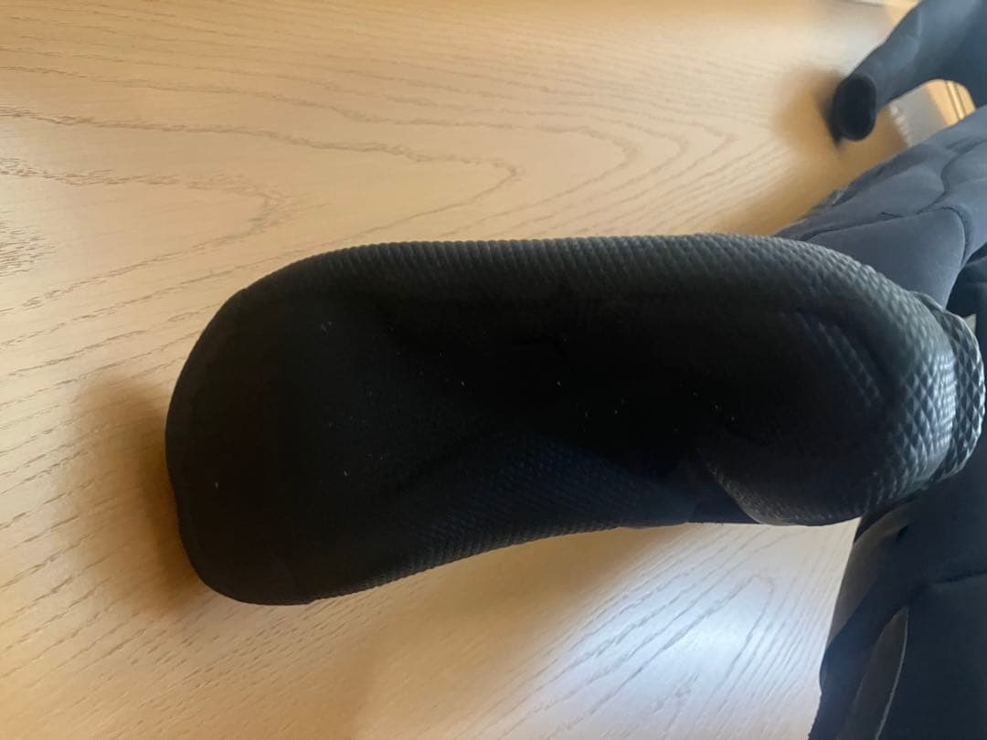 BE WET ウェットスーツ　ピーウェット　ドライスーツ　サーフィン