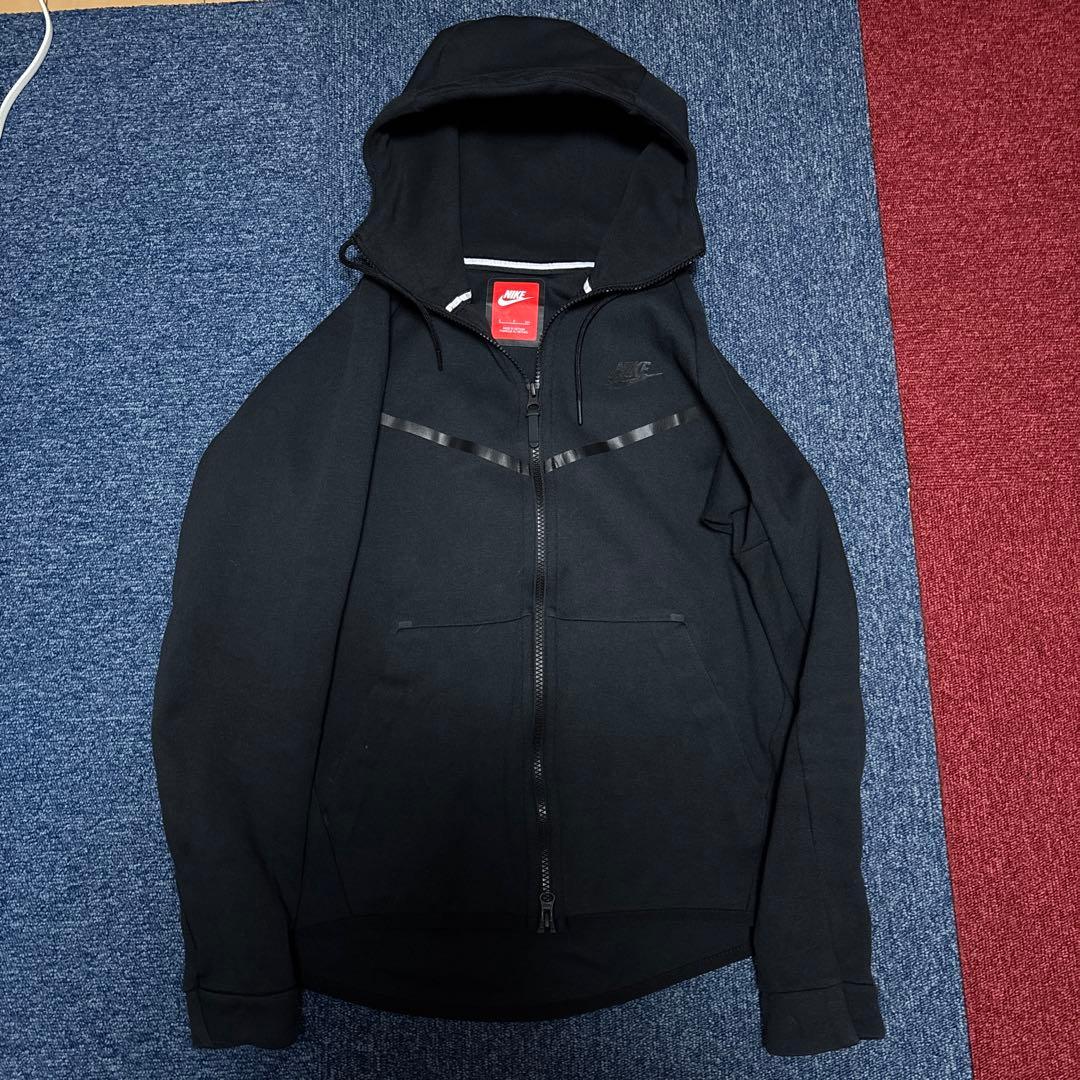 Nike テックフリース　黒　S