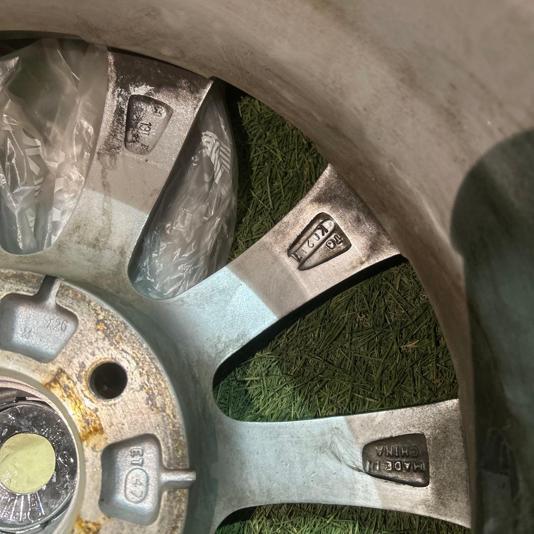 美品トーヨータイヤ　TOYO 2023 215/60r16 スタッドレス　3ヶ月