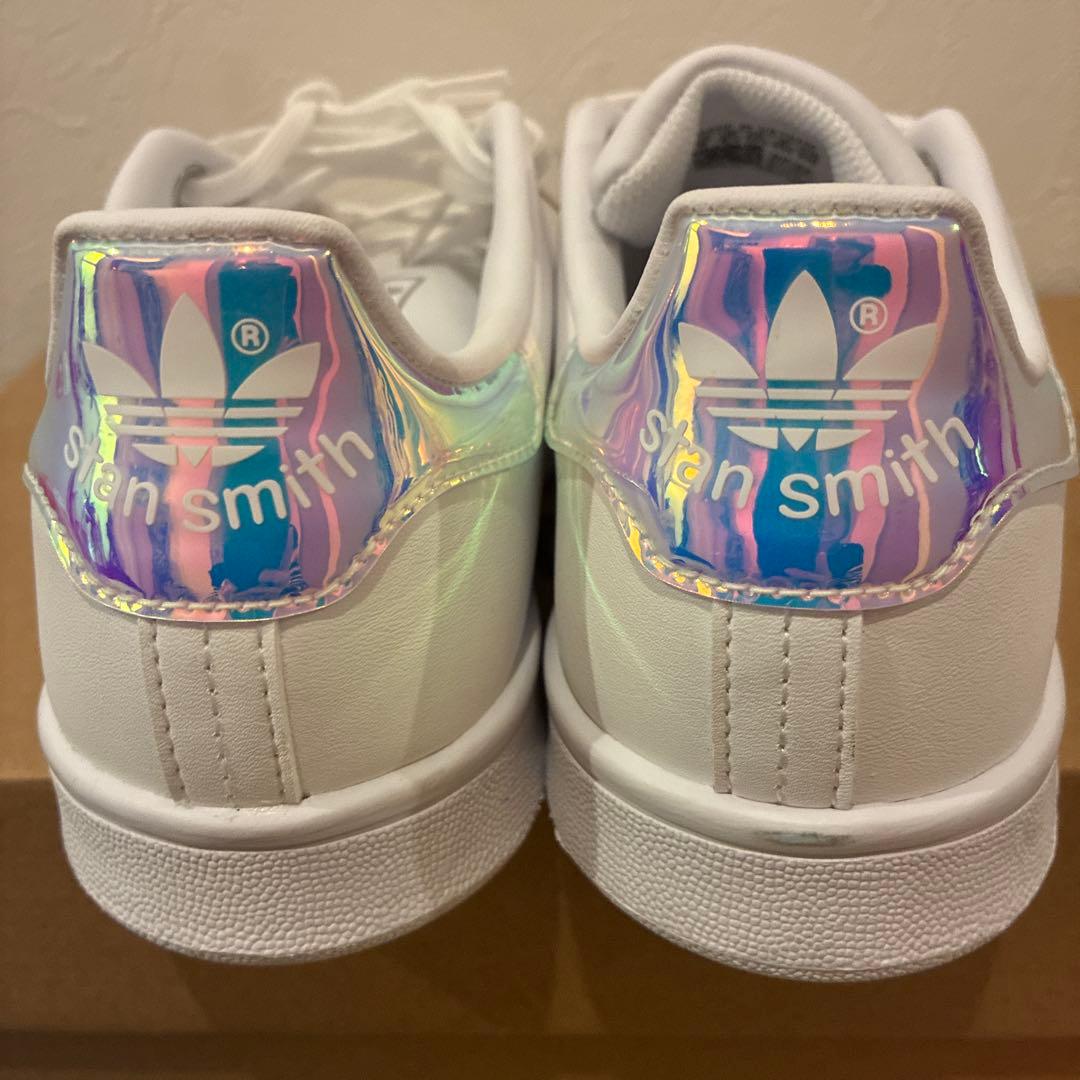 大人気新品★adidas Stan Smith★虹色 FX7521
