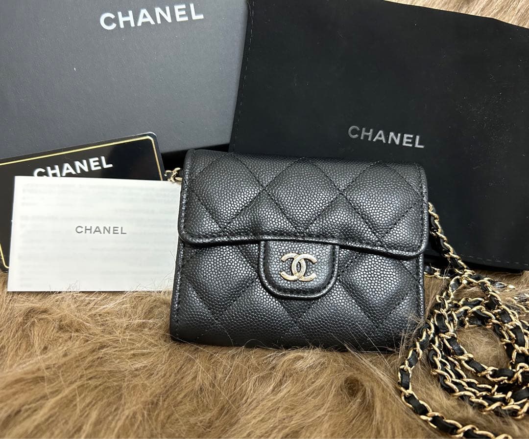 【CHANEL】マトラッセ チェーンウォレット キャビアスキン ミニ