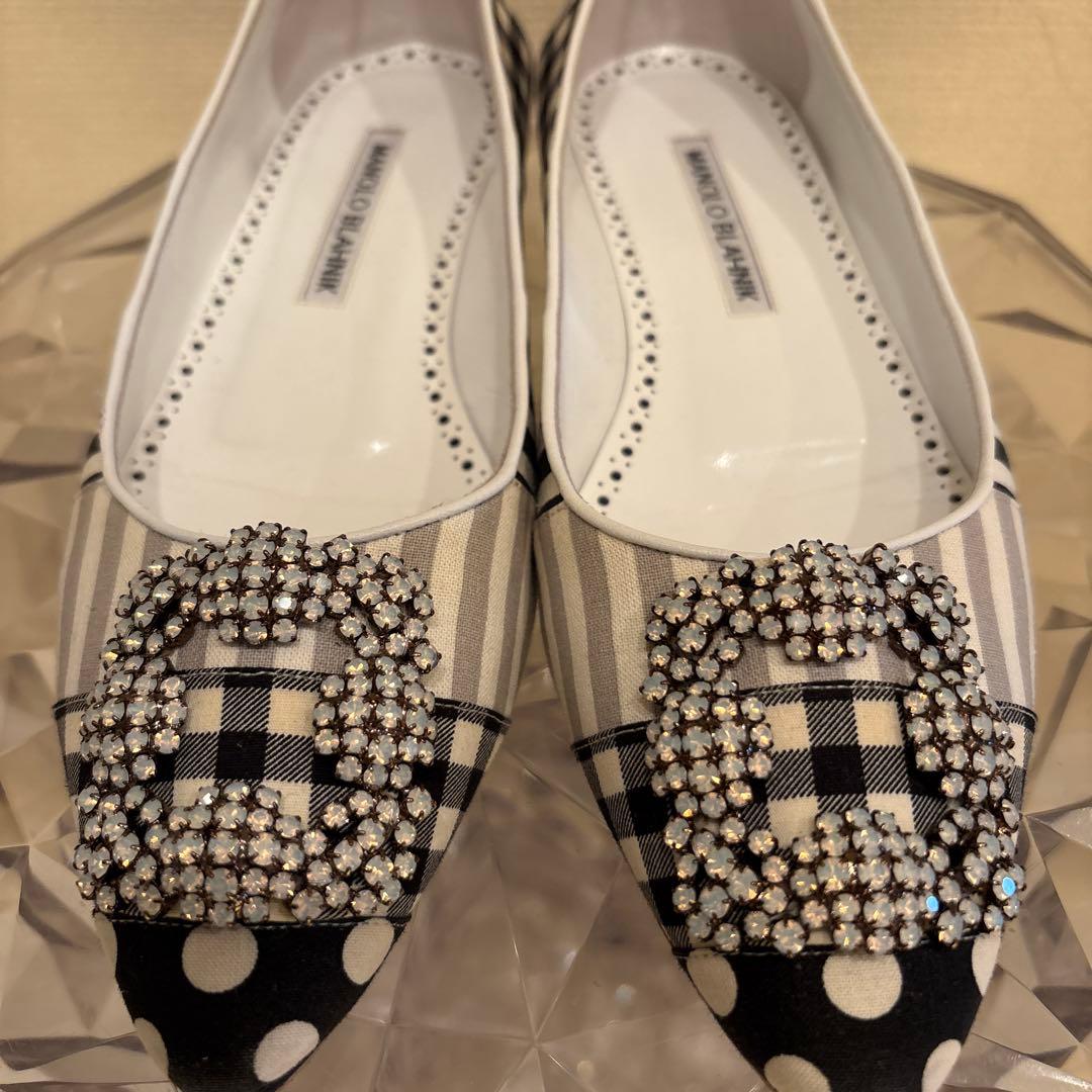 さっく様　マノロブラニク HANGISI ハンギシ フラット　パンプス 36