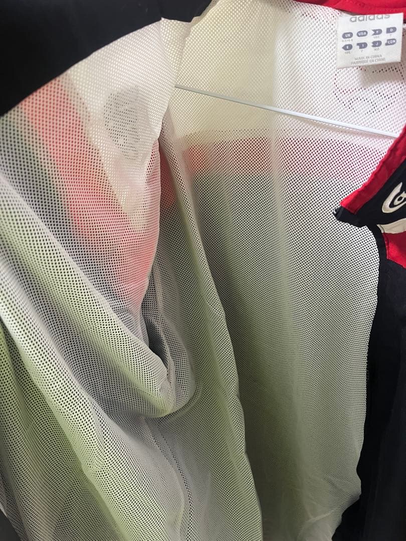 07/08リバプール adidas ビンテージウィンドブレーカー