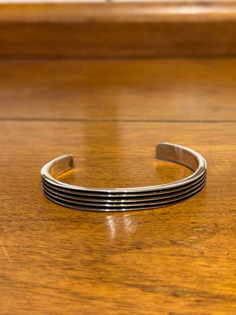 ナバホFrancis Jones フランシスジョーンズエッジプレートブレスレット