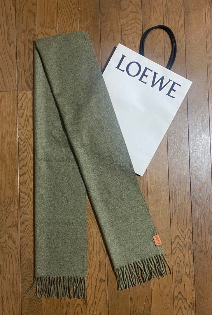 【未使用品】LOEWE マフラー カシミア100% カーキグリーン
