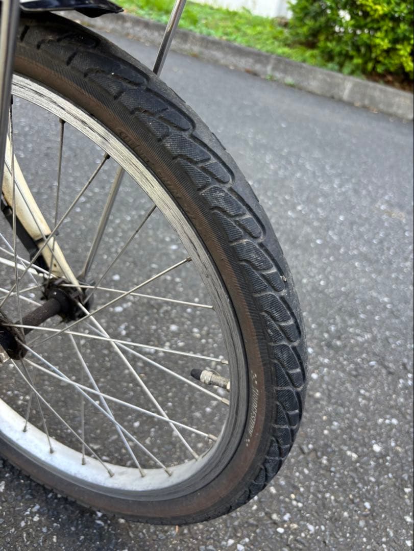 電動アシスト自転車 クリーム色 20インチ　高齢者オススメ