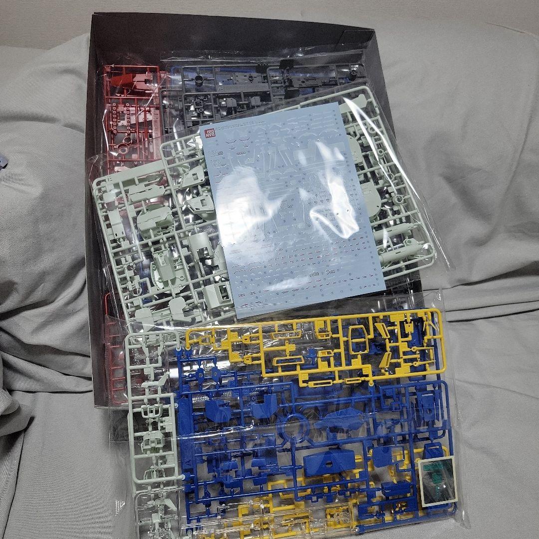 BANDAI MG 強化型ZZガンダム