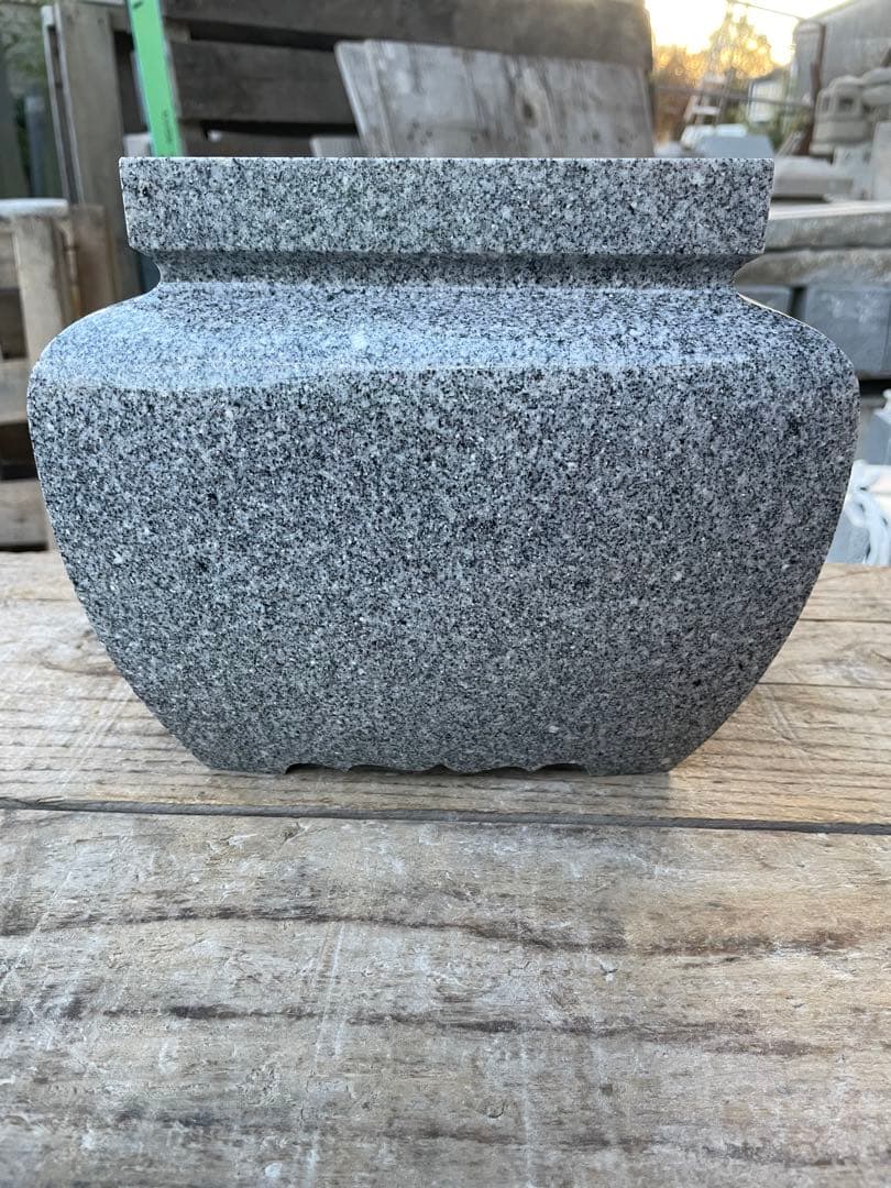 水鉢　国産品　手作り　大入石