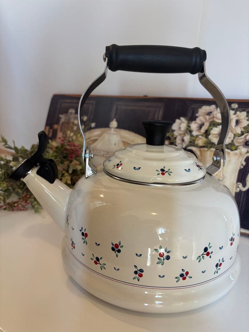 ル クルーゼ ケトル　クラシック やかん 1,6L プチフルーツ　クラシック