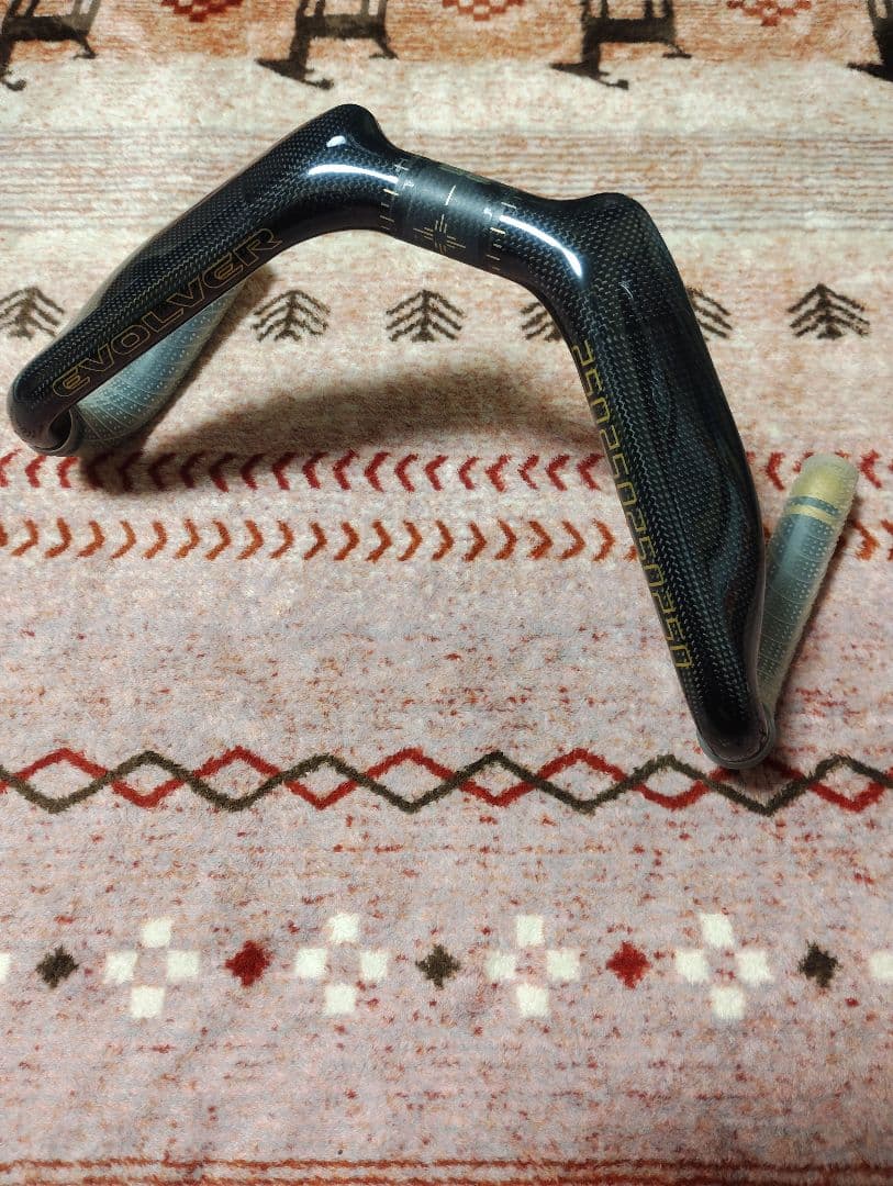 T*A様 EVOLVER カーボンハンドル 350mm トラック競技