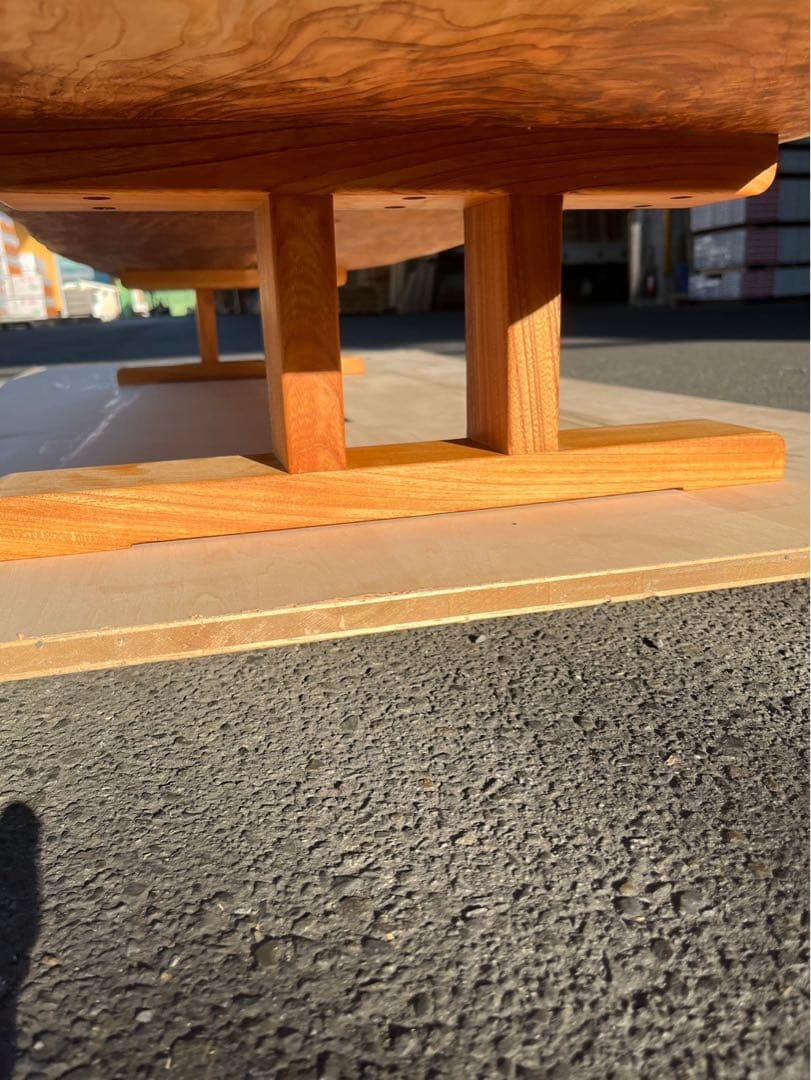 [たのメル便] 天杉　漣杢(さざなみもく) ローテーブル　無垢材　新品未使用