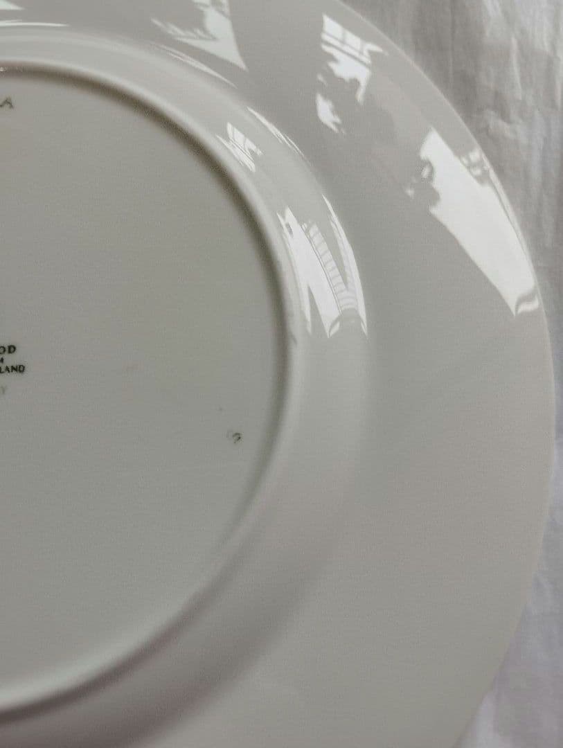 ③60年以上前の未使 ウェッジウッド ストロベリーヒル 20cm プレート 緑壺