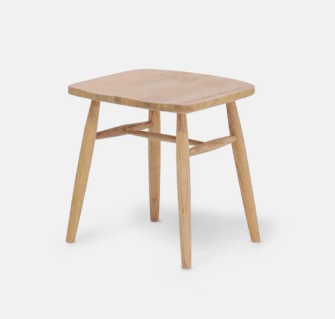 モモナチュラル スツール ②