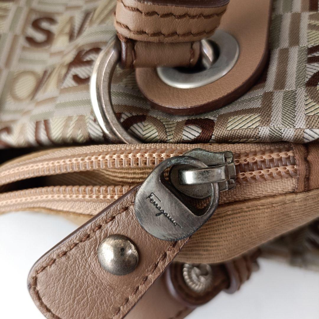 【美品】フェラガモ ロゴ キャンバス トートバッグ プリント