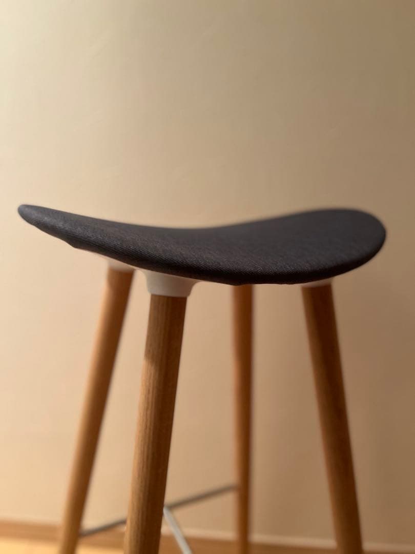 ダークグレー ファブリック スツール