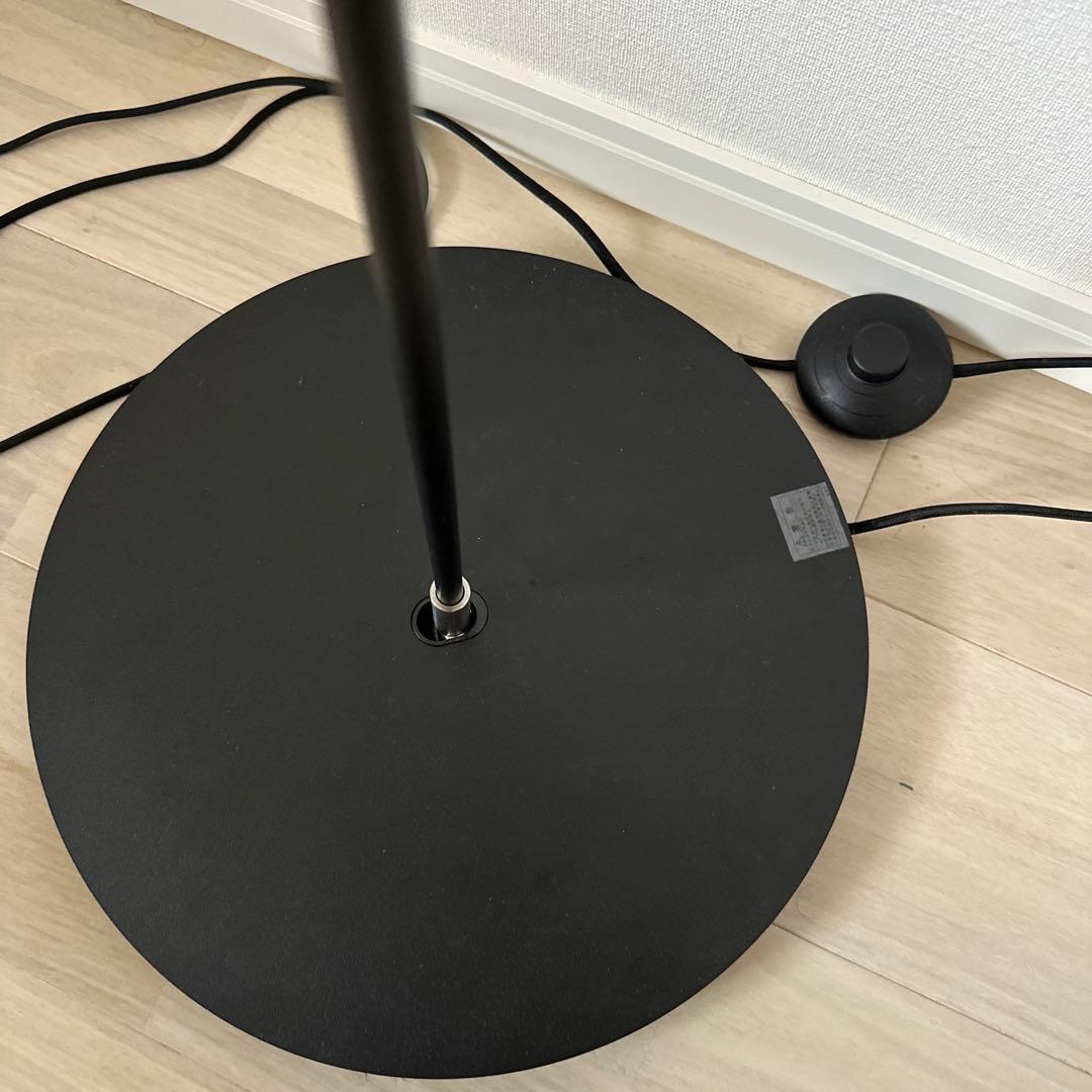 LE KLINT | DROP フロアランプ