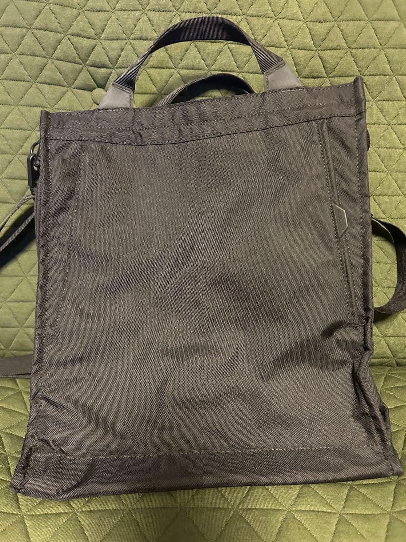 りつこあら BEAMS【別注】MONOLITH / 2WAY TOTE