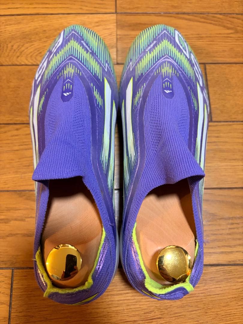 アディダス　F50 + レースレス　エリート　スパイク　シューズ