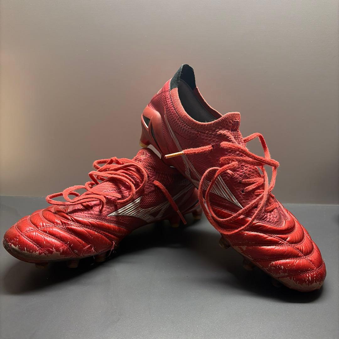 ミズノ モレリアネオ 4 β JAPAN(レッド×ホワイト)