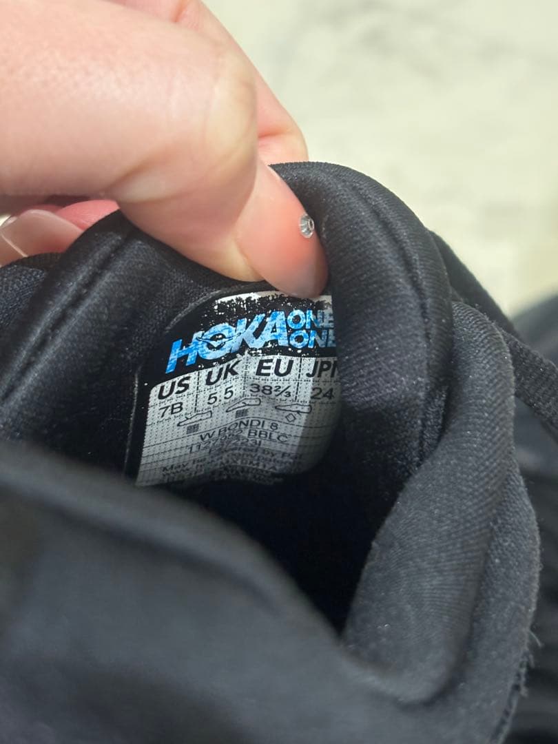 HOKA Bondi 8 24cm レディース スニーカー