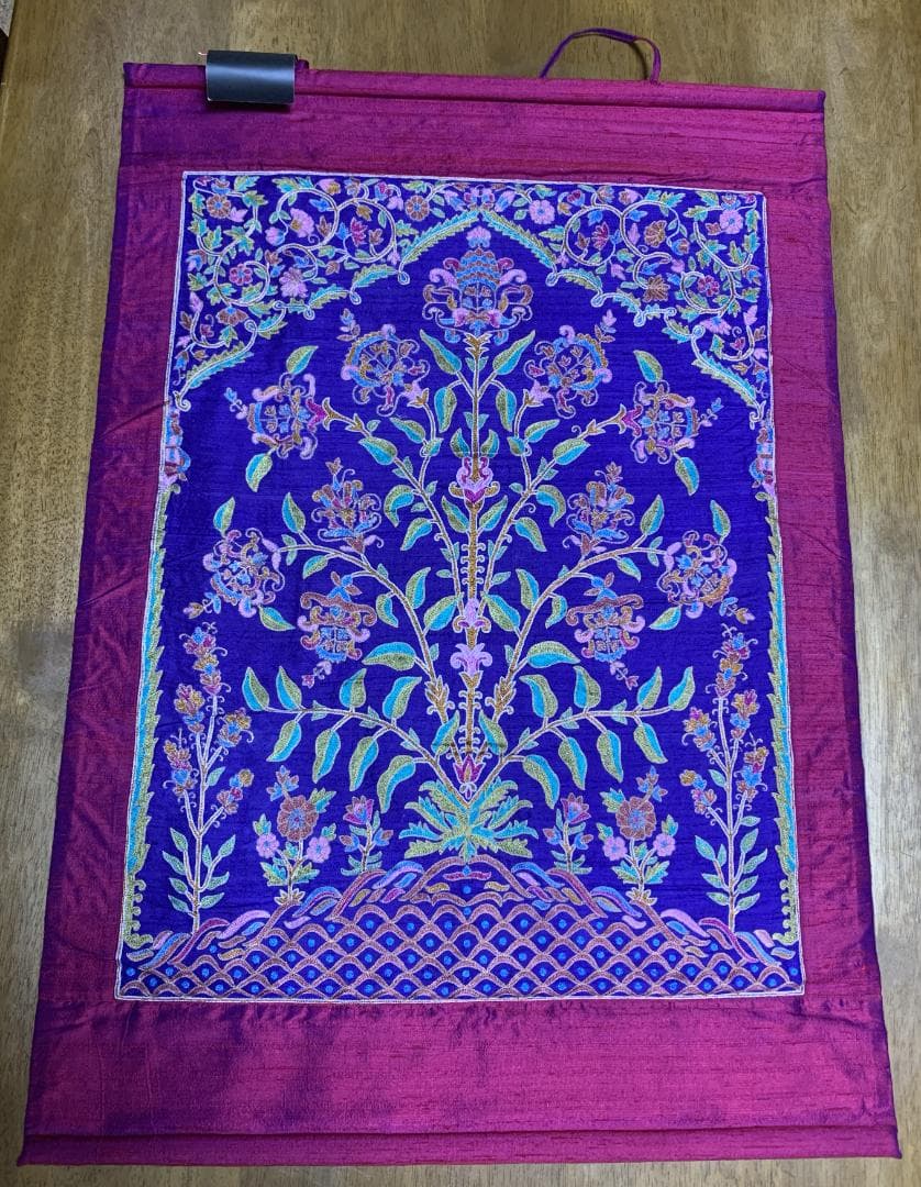 小物入れ SHRUJAN Raw Silk Wall Hanging