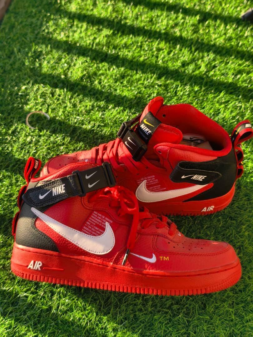 ナイキ エアフォース1 ミッド ユーティリティ ユニバーシティレッド