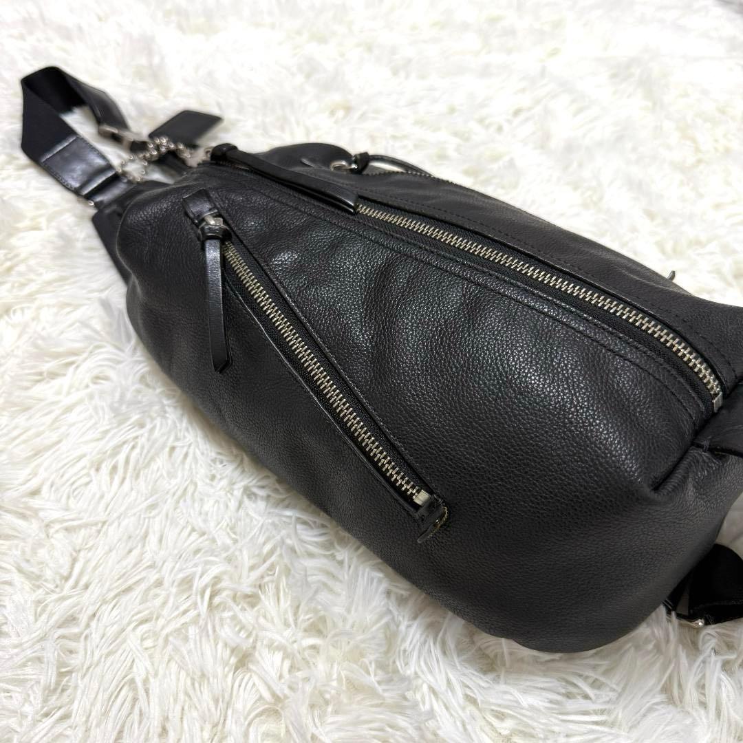 【美品✨】コーチ トンプソン ショルダーバッグ レザー ブラック 黒 チャーム付