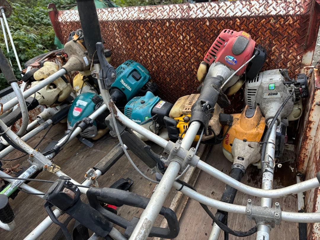 c*a様 草刈り機多数