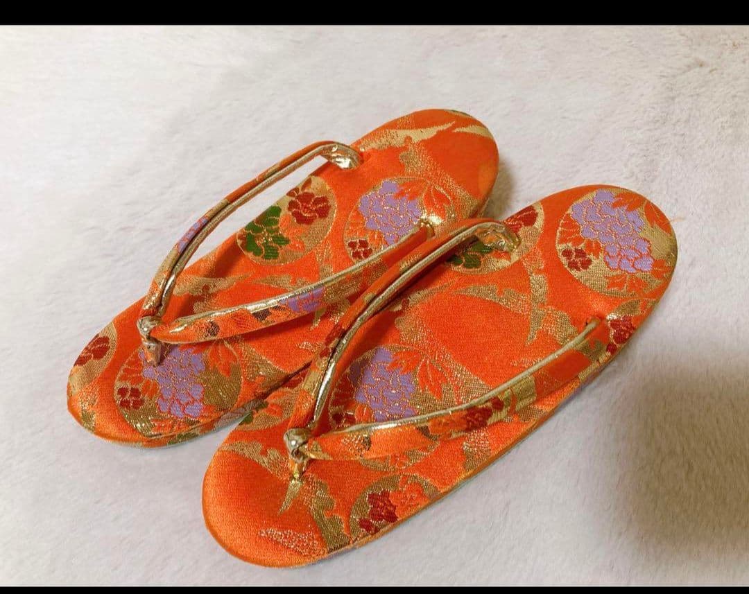 7歳用 花柄着物 黒・ピンク