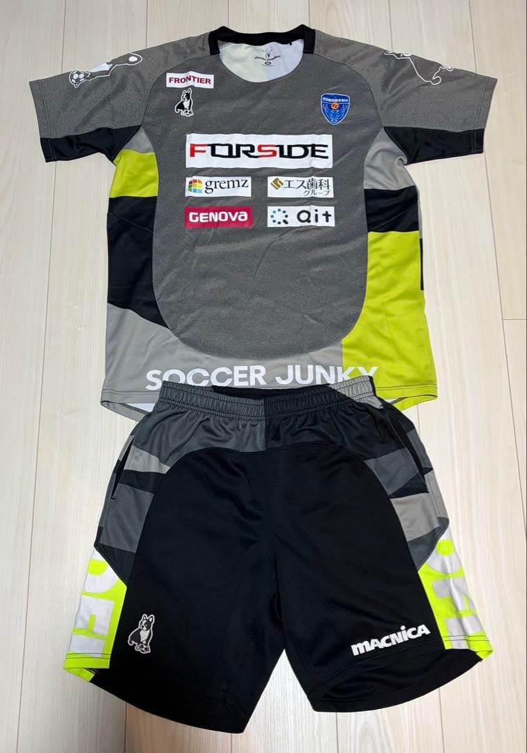 横浜FC トレーニングウェア　上下セット　XLサイズ