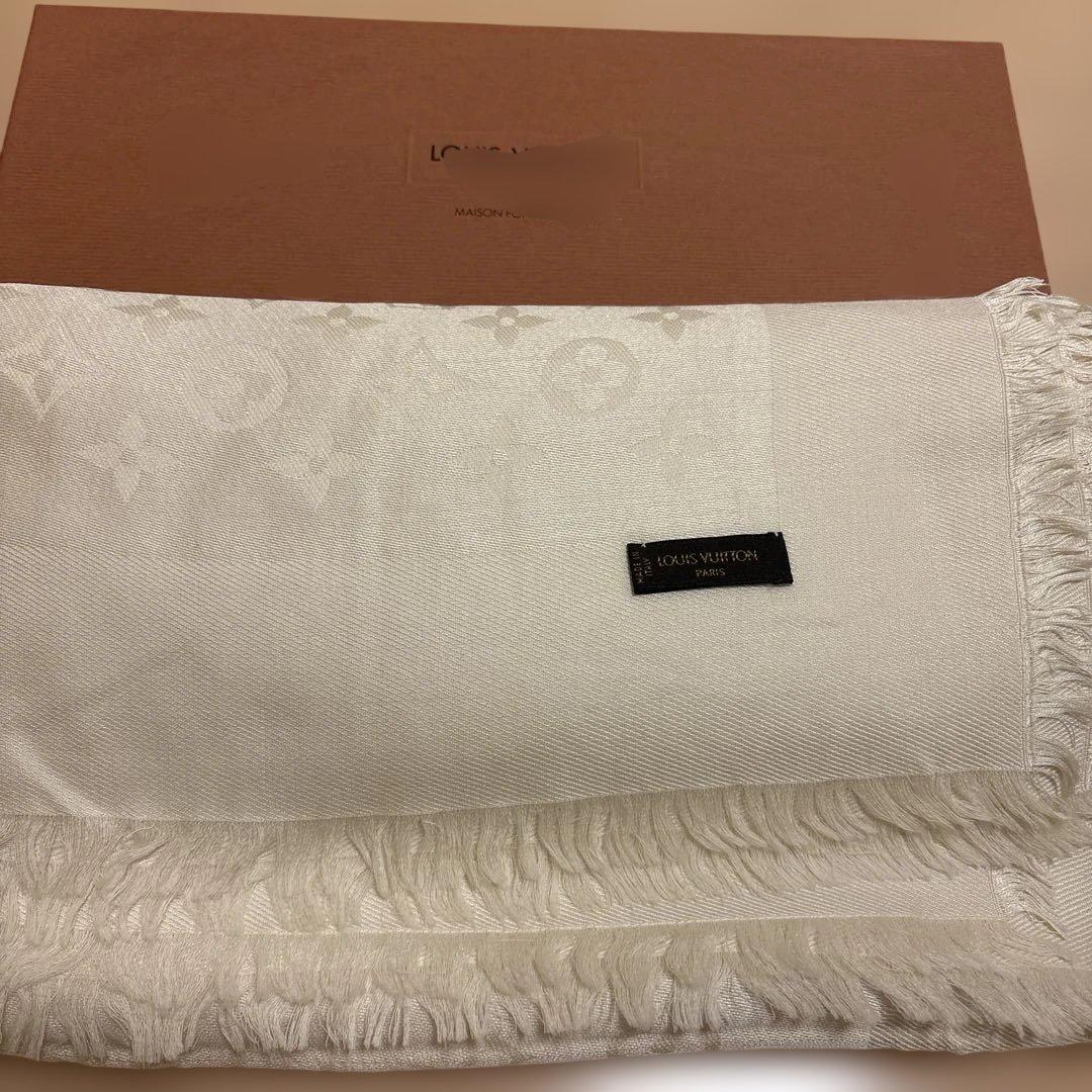 ルイ・ヴィトンストールホワイト❤️